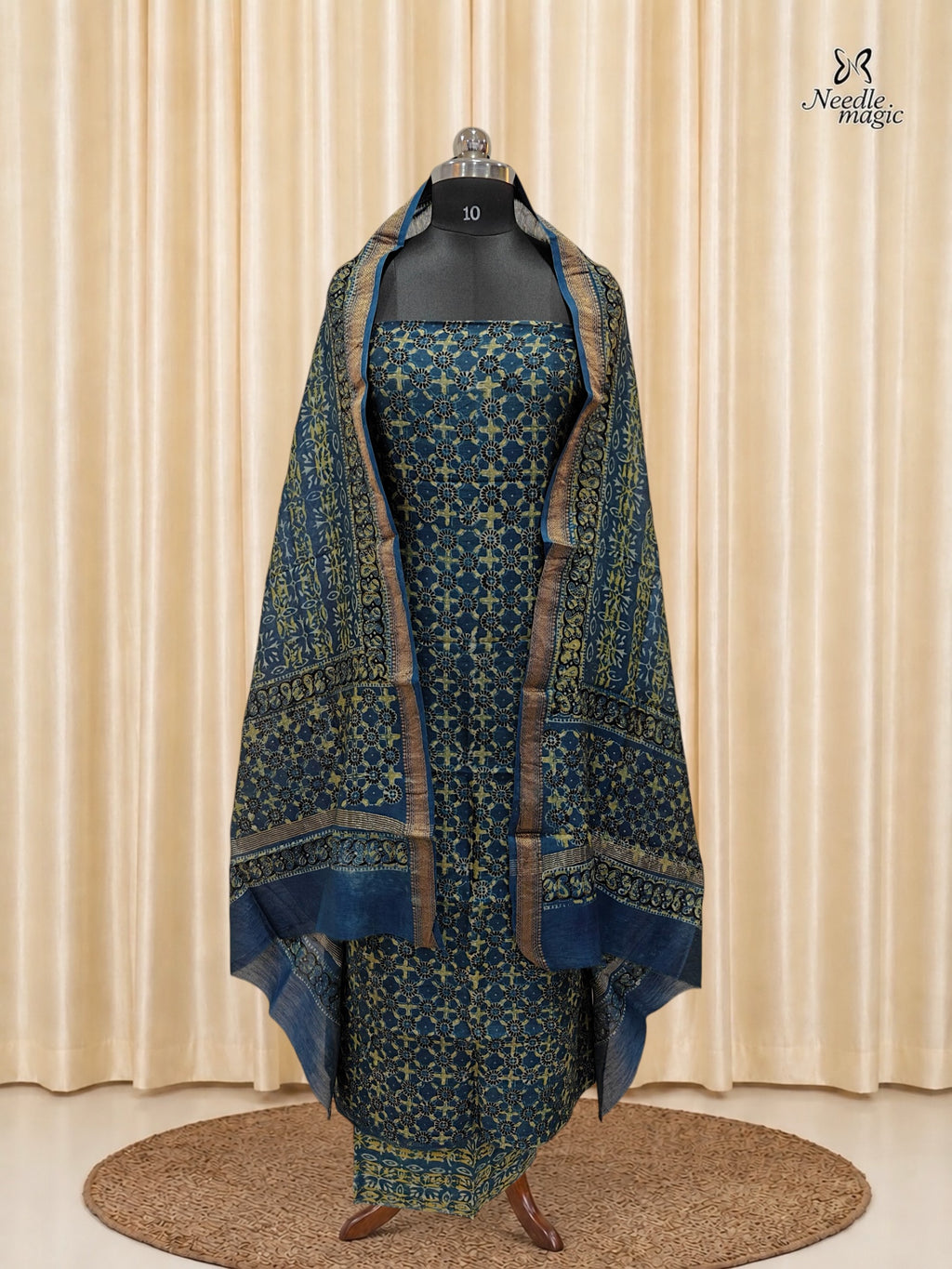 Deep navy blue Maheshwari Silk Churidar