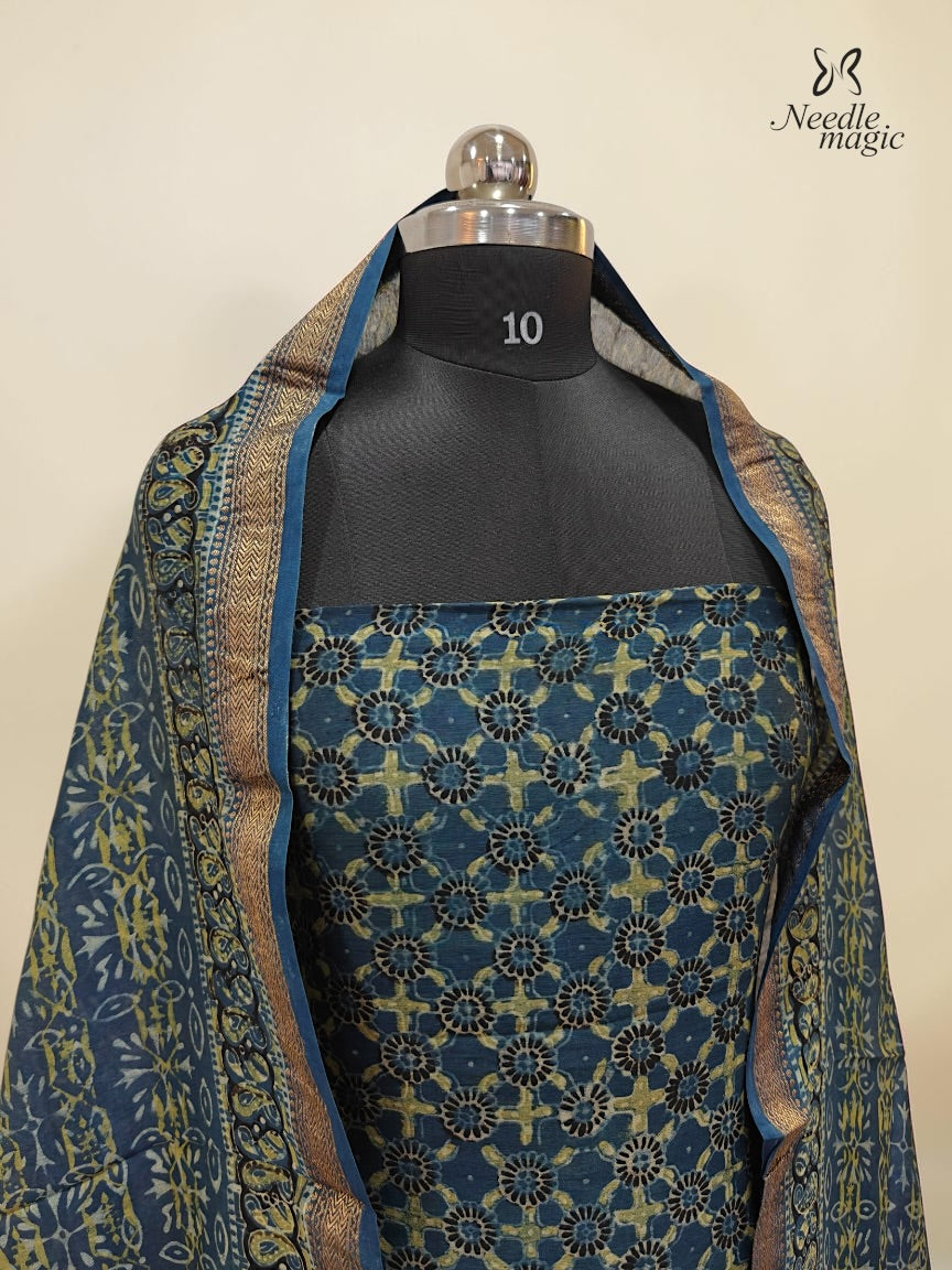 Deep navy blue Maheshwari Silk Churidar